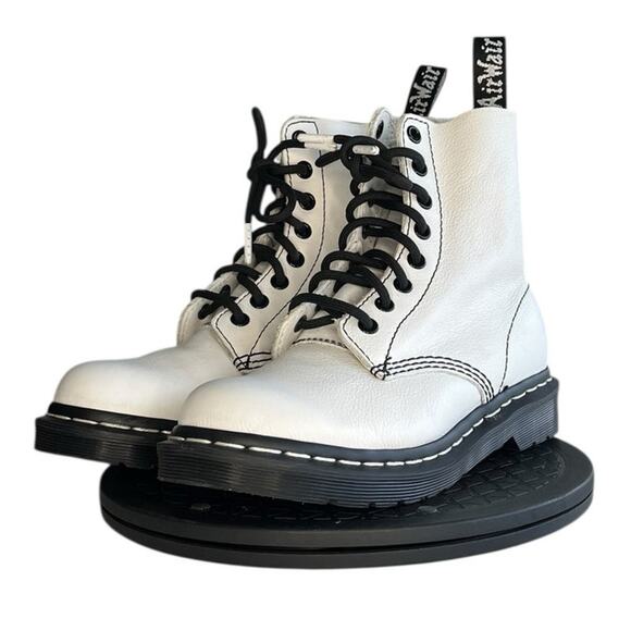 Unisex Dr. Martens Airwair 1460 Pascal Leather Combat Boot Size M5/W6 White - Picture 2 of 6